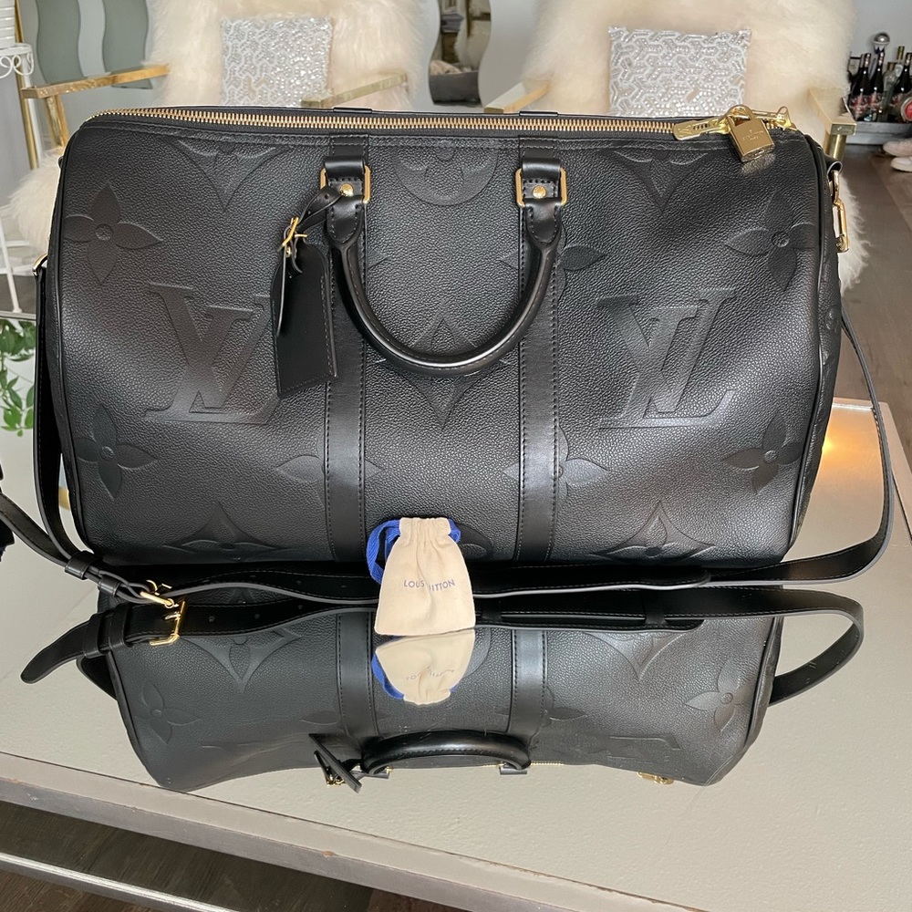 Louis Vuitton weekend bag. Out of stock online and in stores - Picture 9 of 10